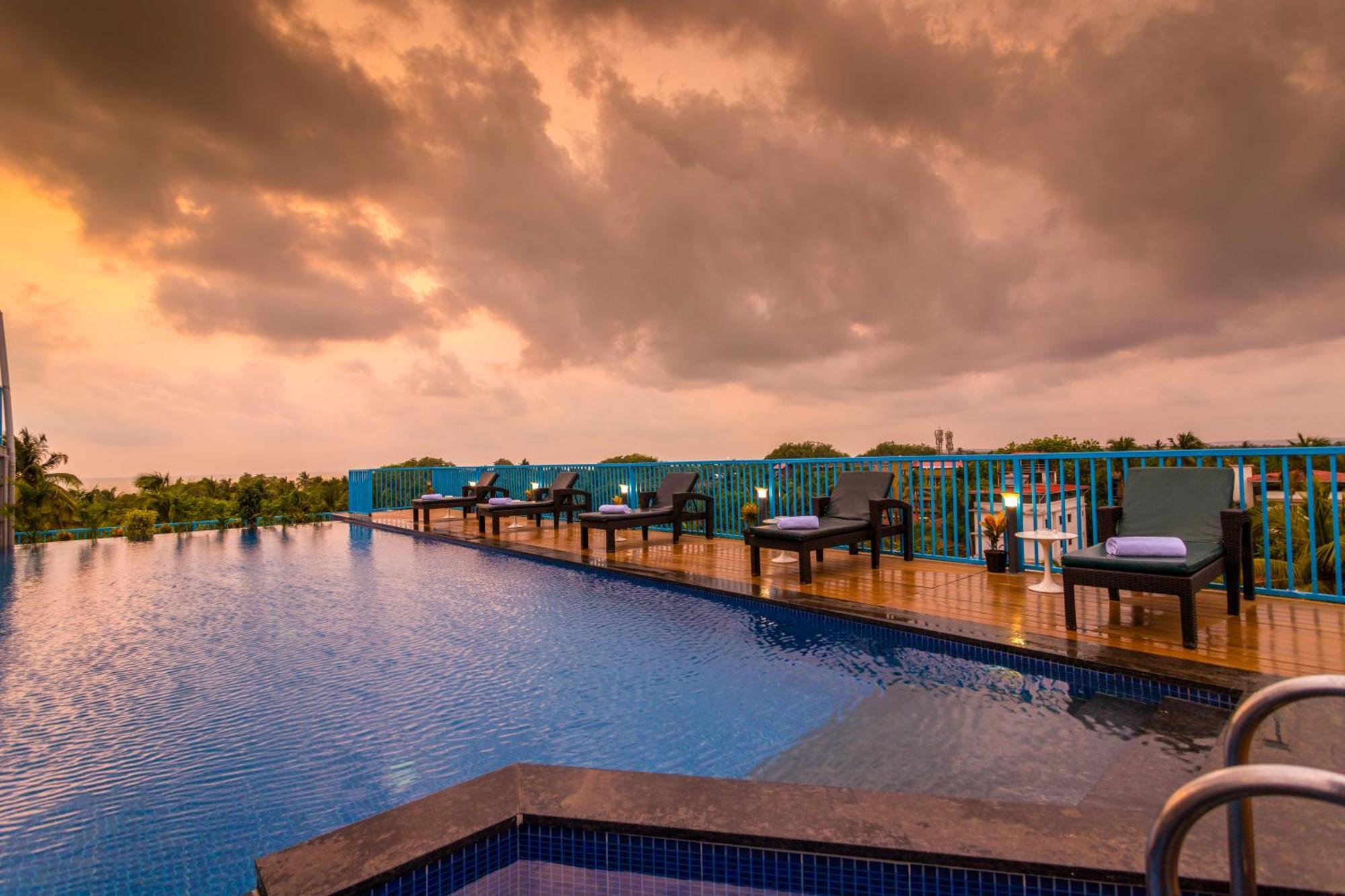 De Mandarin Hotel Goa Candolim Esterno foto