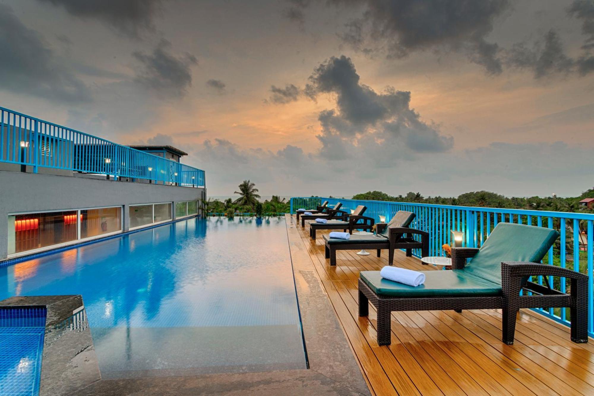 De Mandarin Hotel Goa Candolim Esterno foto